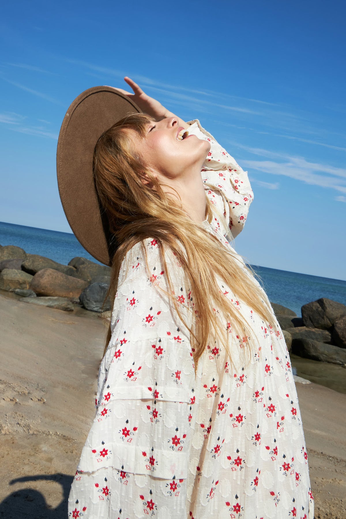 Georgia_Dress-Dresses_Tunics-22112_3024-02_Creme-5_1800x1800