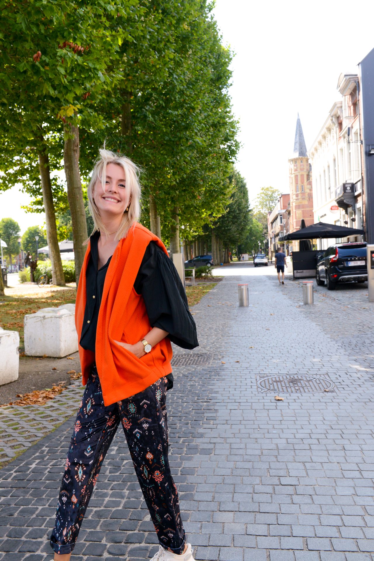 61D54150-7BFD-4329-8150-7D8B51257CB6