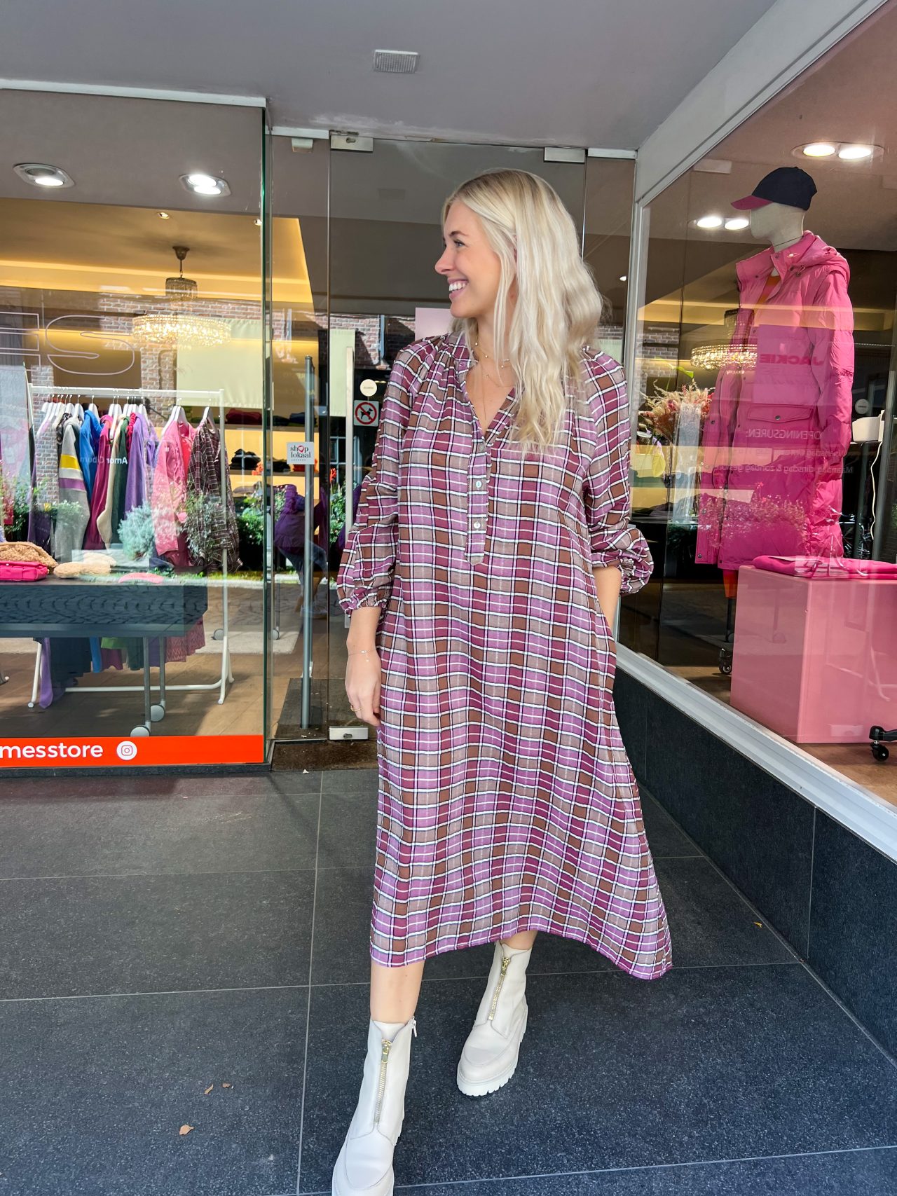 71731E15-7121-4DD0-975C-804A54EE7A14