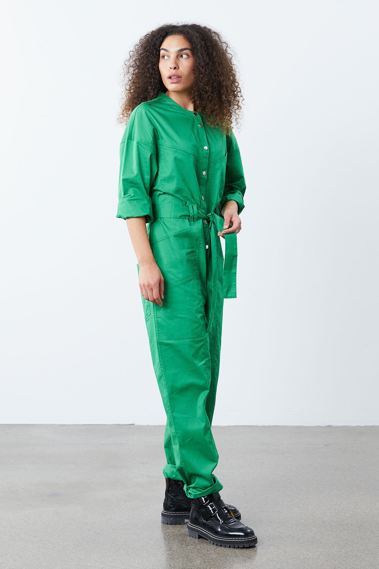 Yuko_Jumpsuit-Pants_Shorts-22430_5011-40_Green-1_1300x