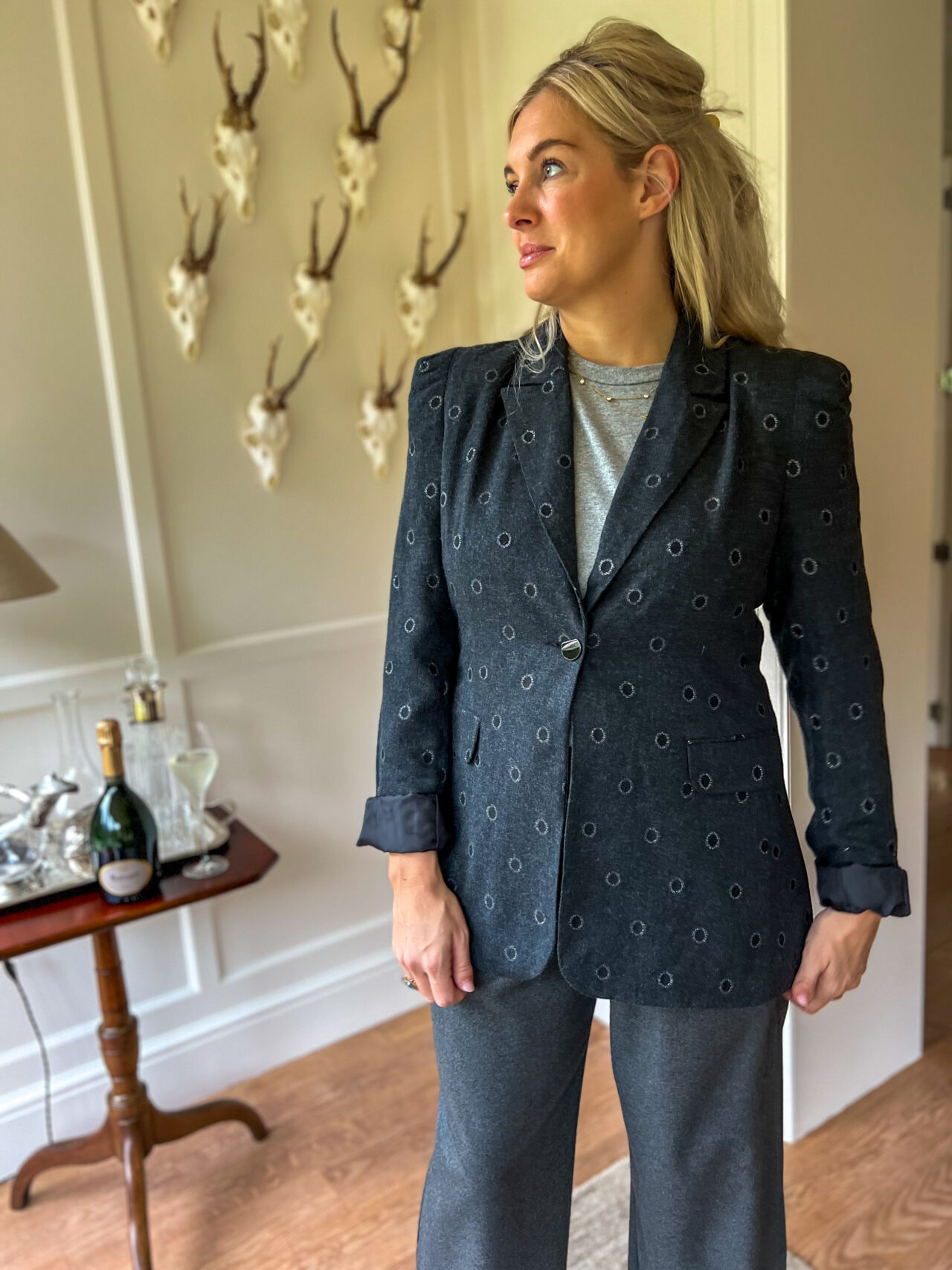 33C890FC-7A2F-4B85-9BD3-208786F5CE24