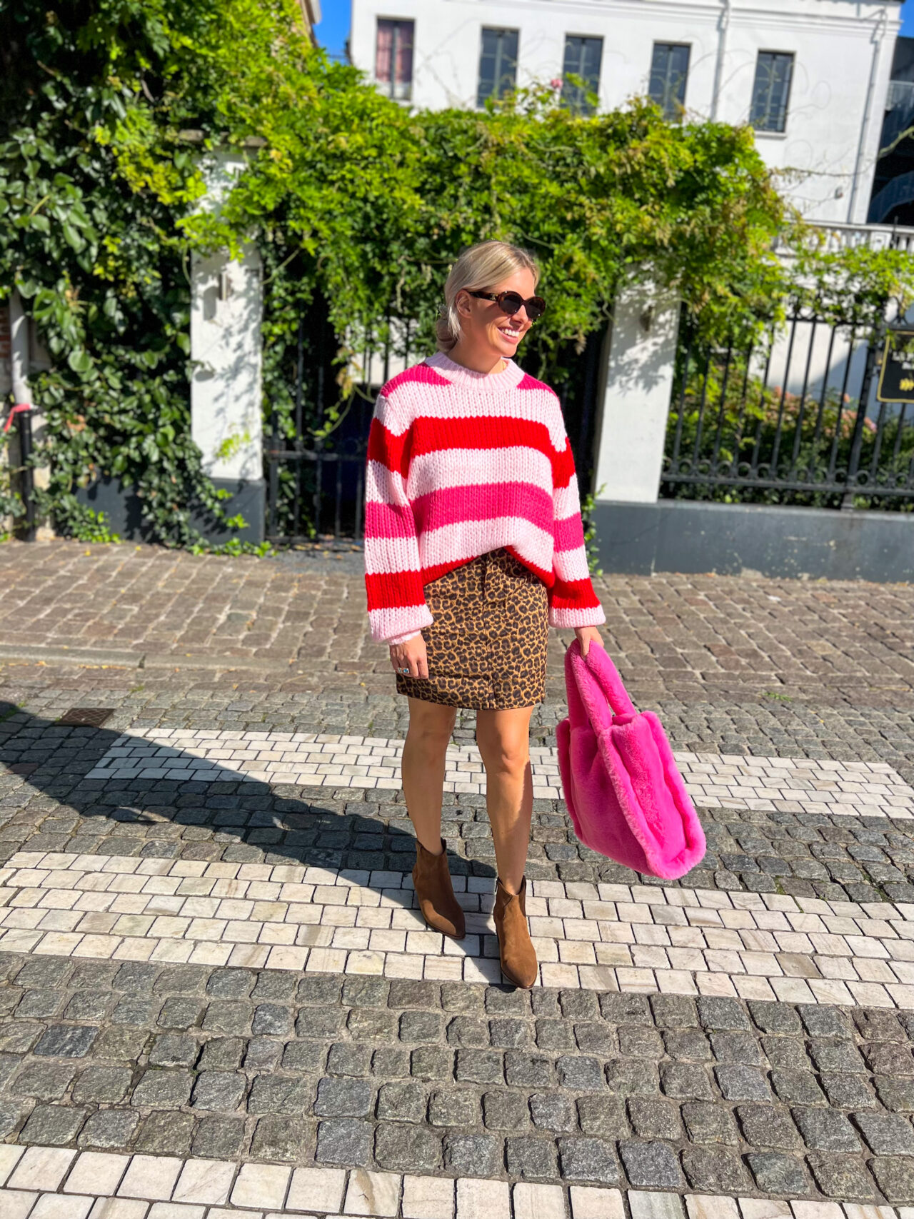 CAE5F94B-E931-4148-A864-1083F7B80BDE