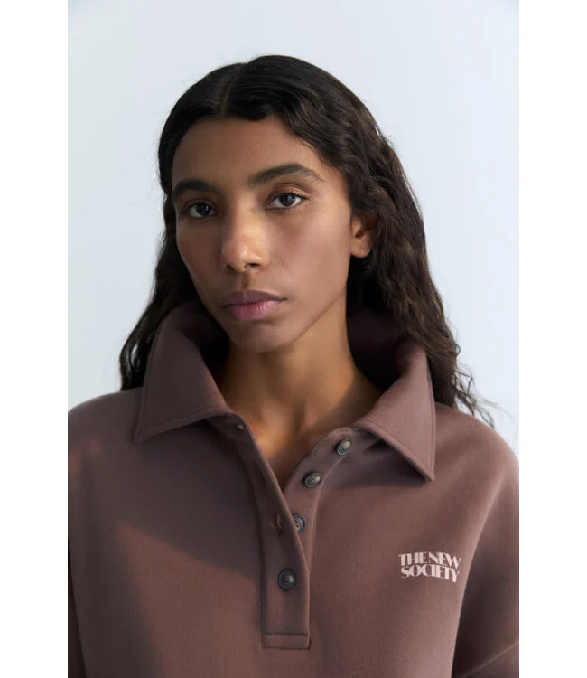 the-new-society-valeria-polo-roast-brown (1)