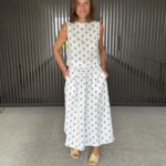 Melissa top blue flower