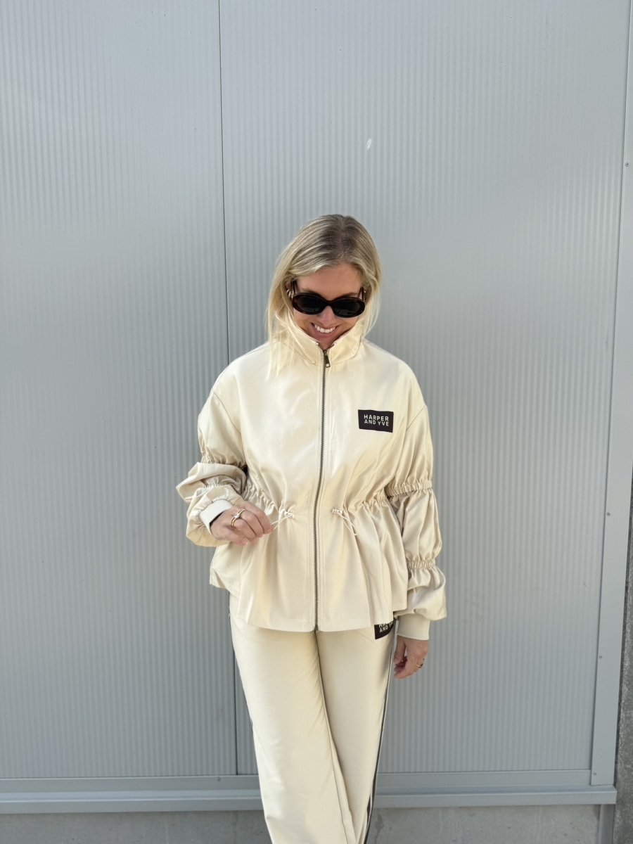 Gina jacket almond oil