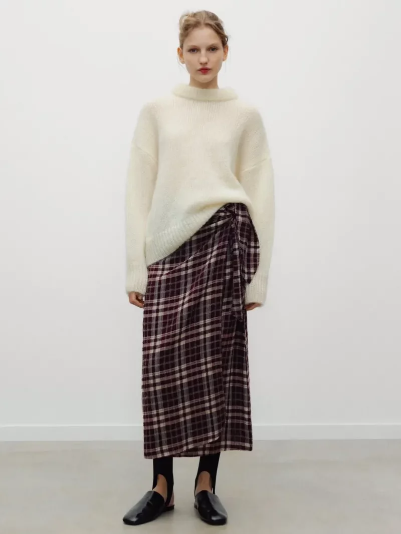 TNS Ember skirt checks
