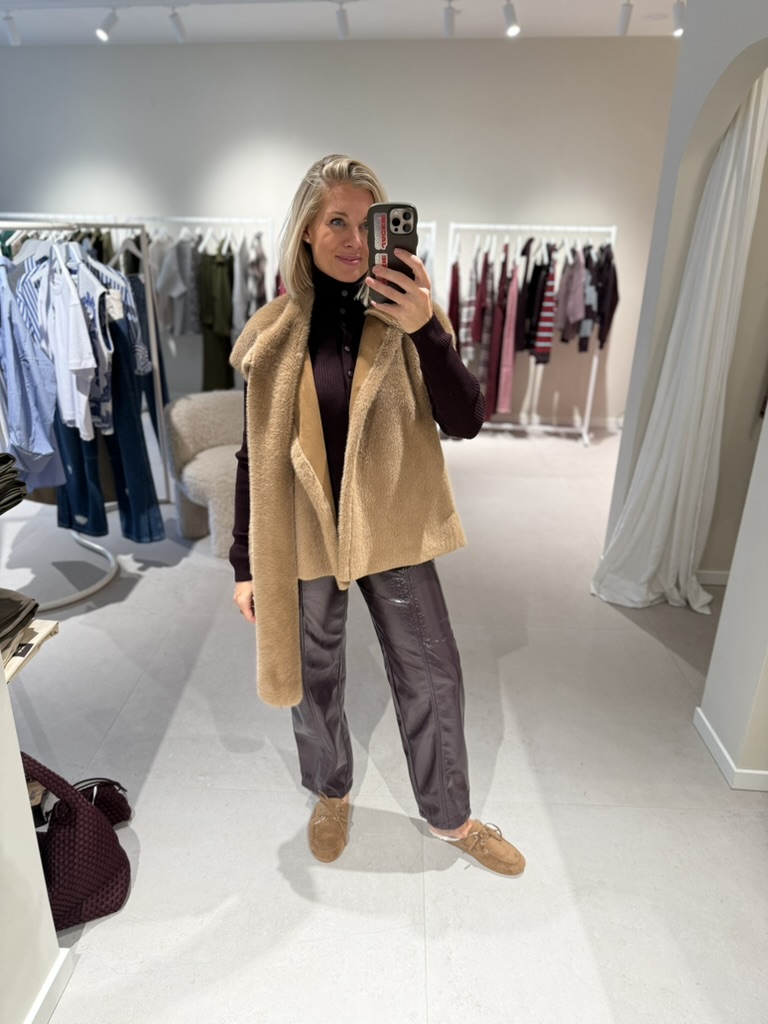 Gilet fourrure camel