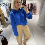 Knitted hoodie royal blue
