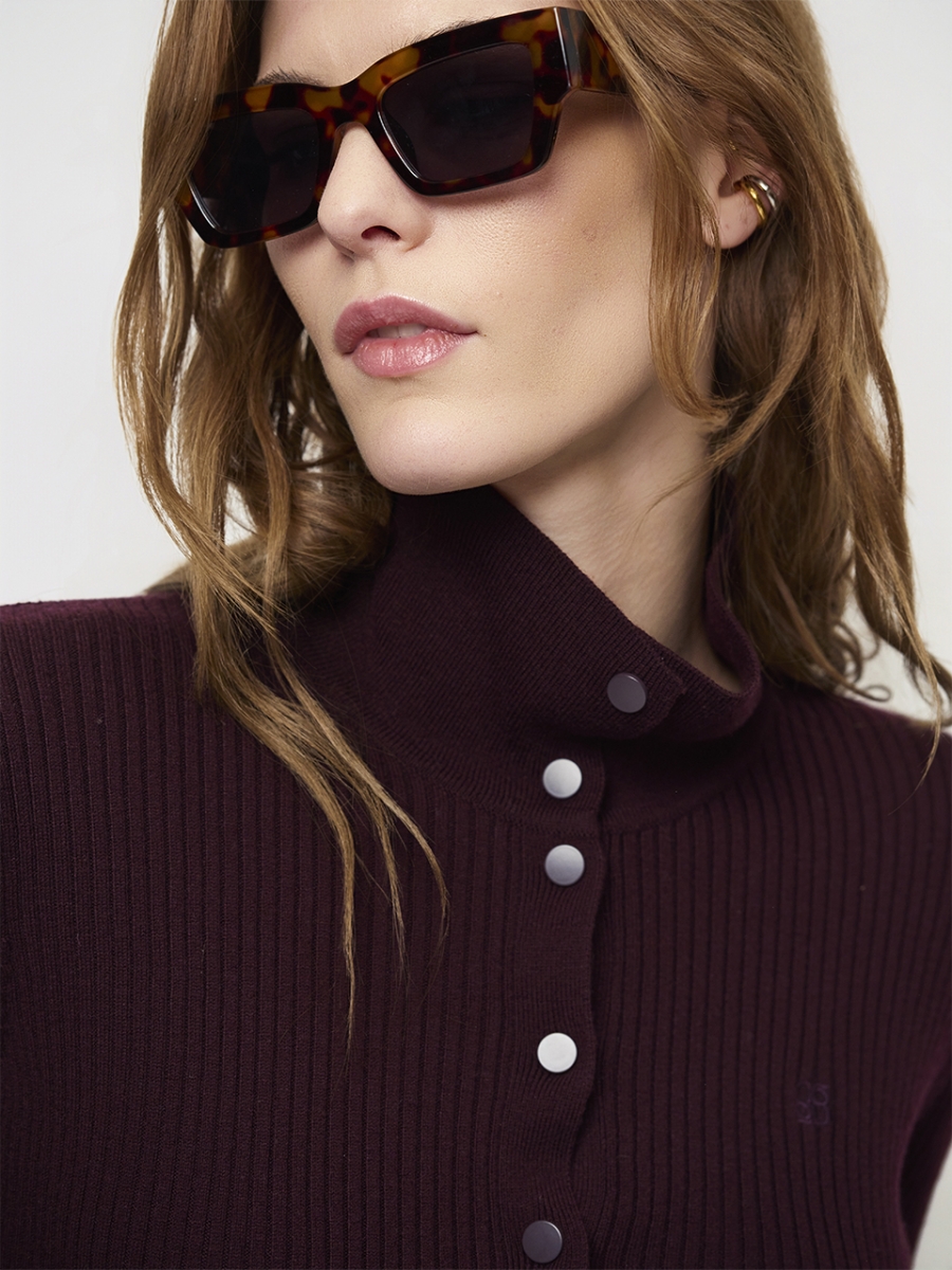 Lisai knitted polo plum